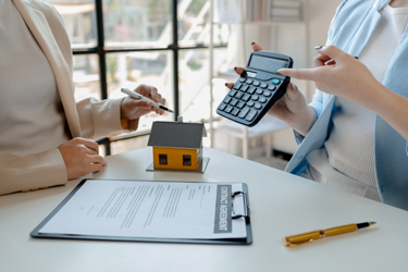 we buy houses for cash